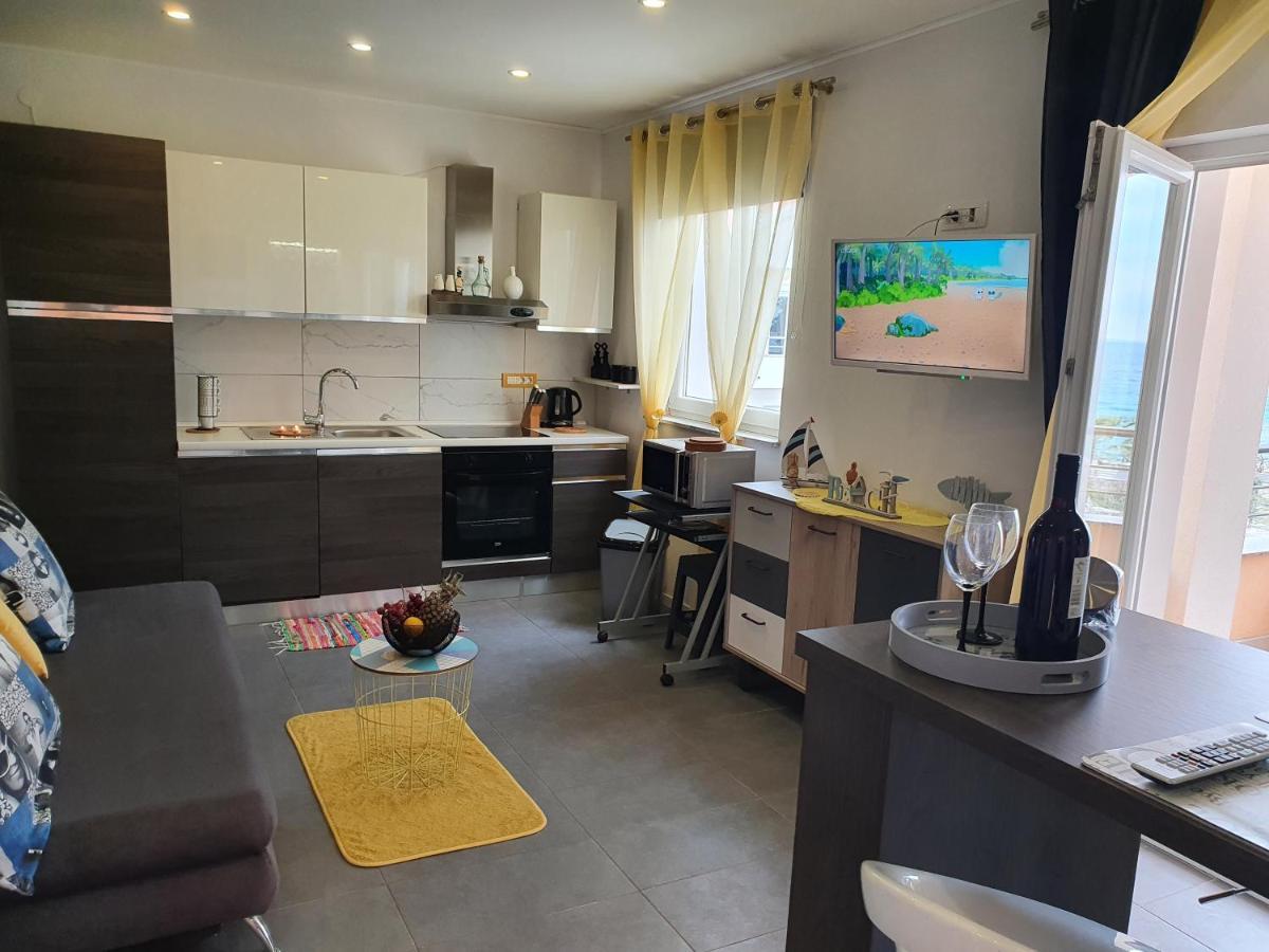 Apartment Pikulo Novalja Eksteriør bilde